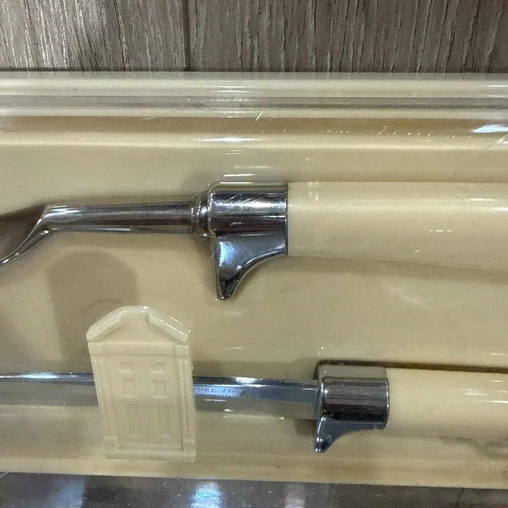 VINTAGE Carvel Hall Stainless‎ Steel Carving Set in Original Box NEW